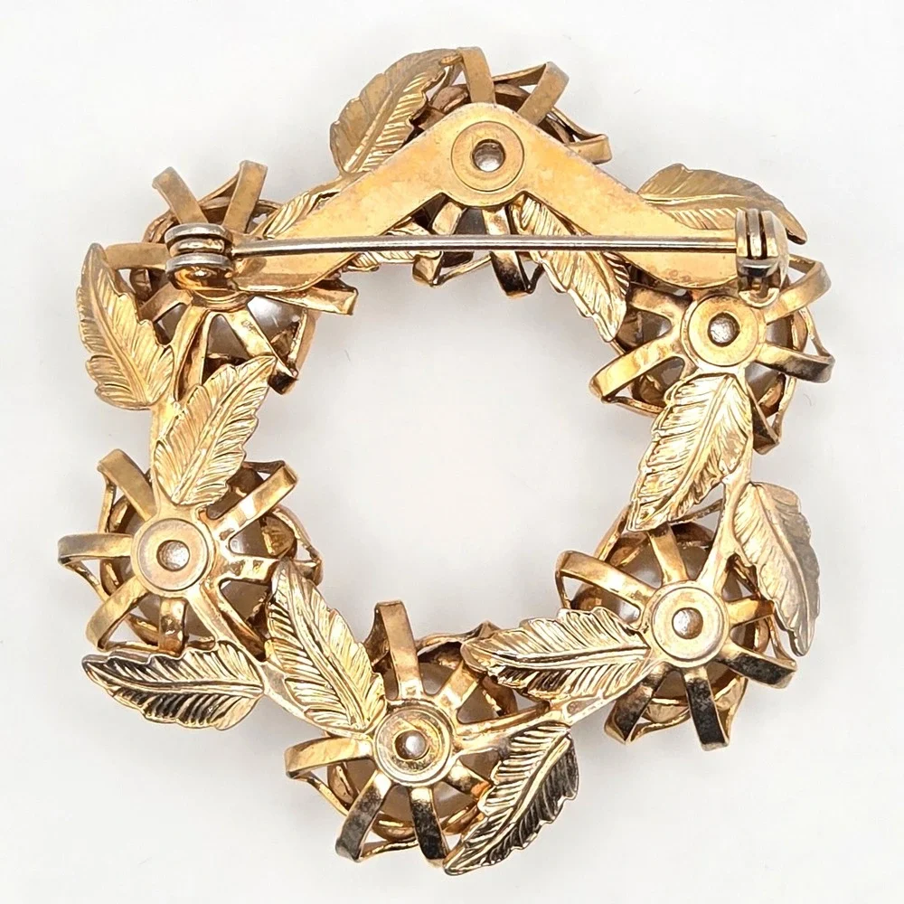 Vintage Gold Tone Wreath Brooch Pin with White Glass Faux Pearls and Leaf Design